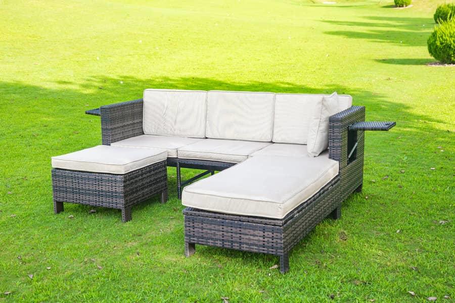 Will the patio garden sofa fade if exposed to sunlight for a long time?