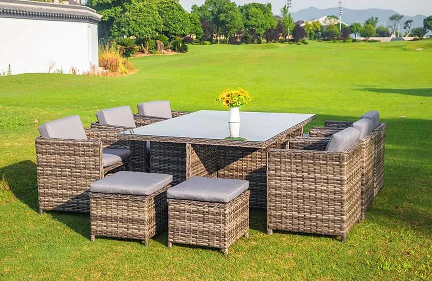 Why Rattan Dining Sets Are the Perfect Addition to Your Outdoor Space